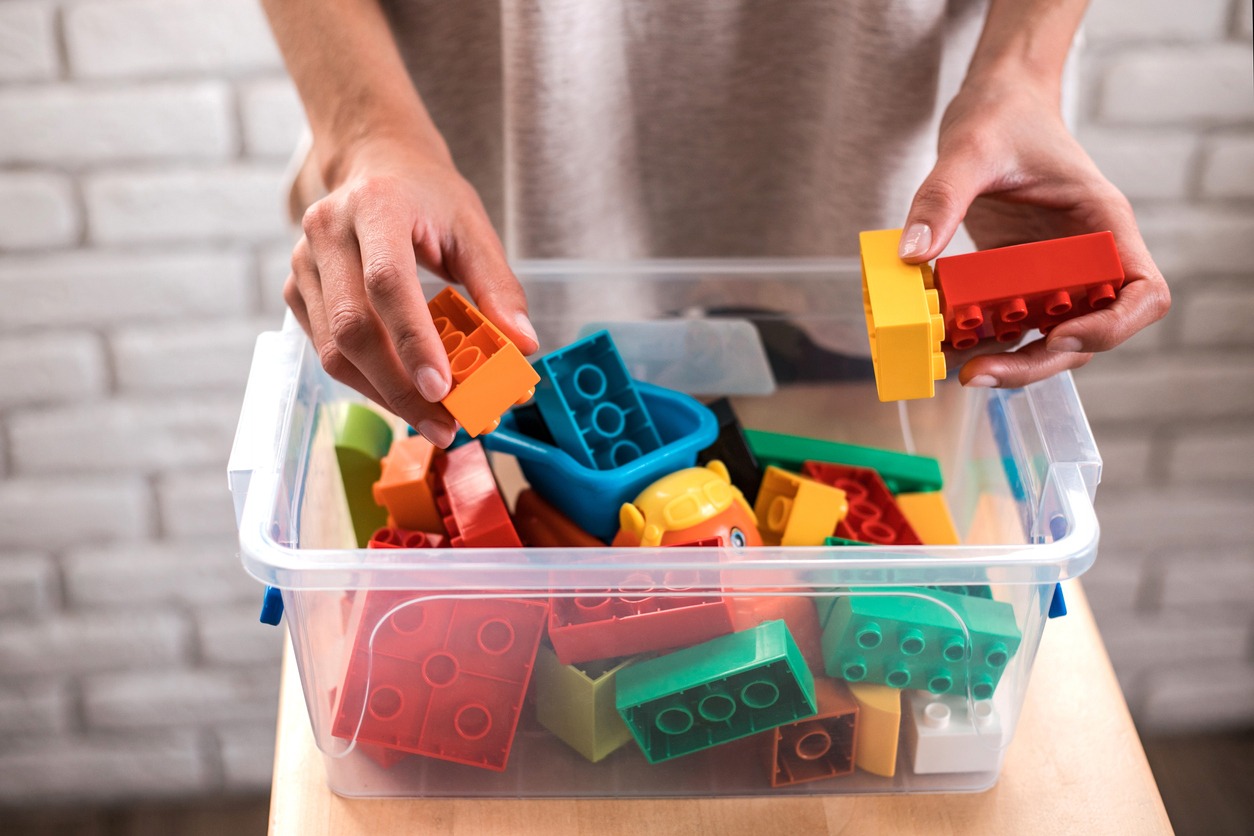 Tidy tips toy box